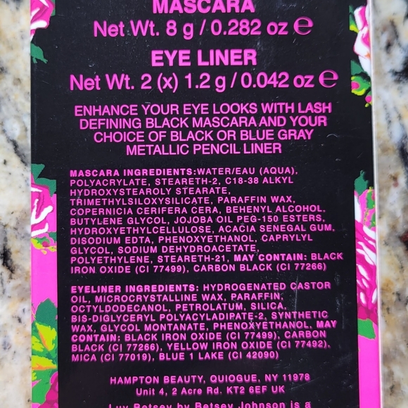 Betsey Johnson Mascara & Eyeliner kit and eyeshadow pallette BNIB DUO - Picture 10 of 12